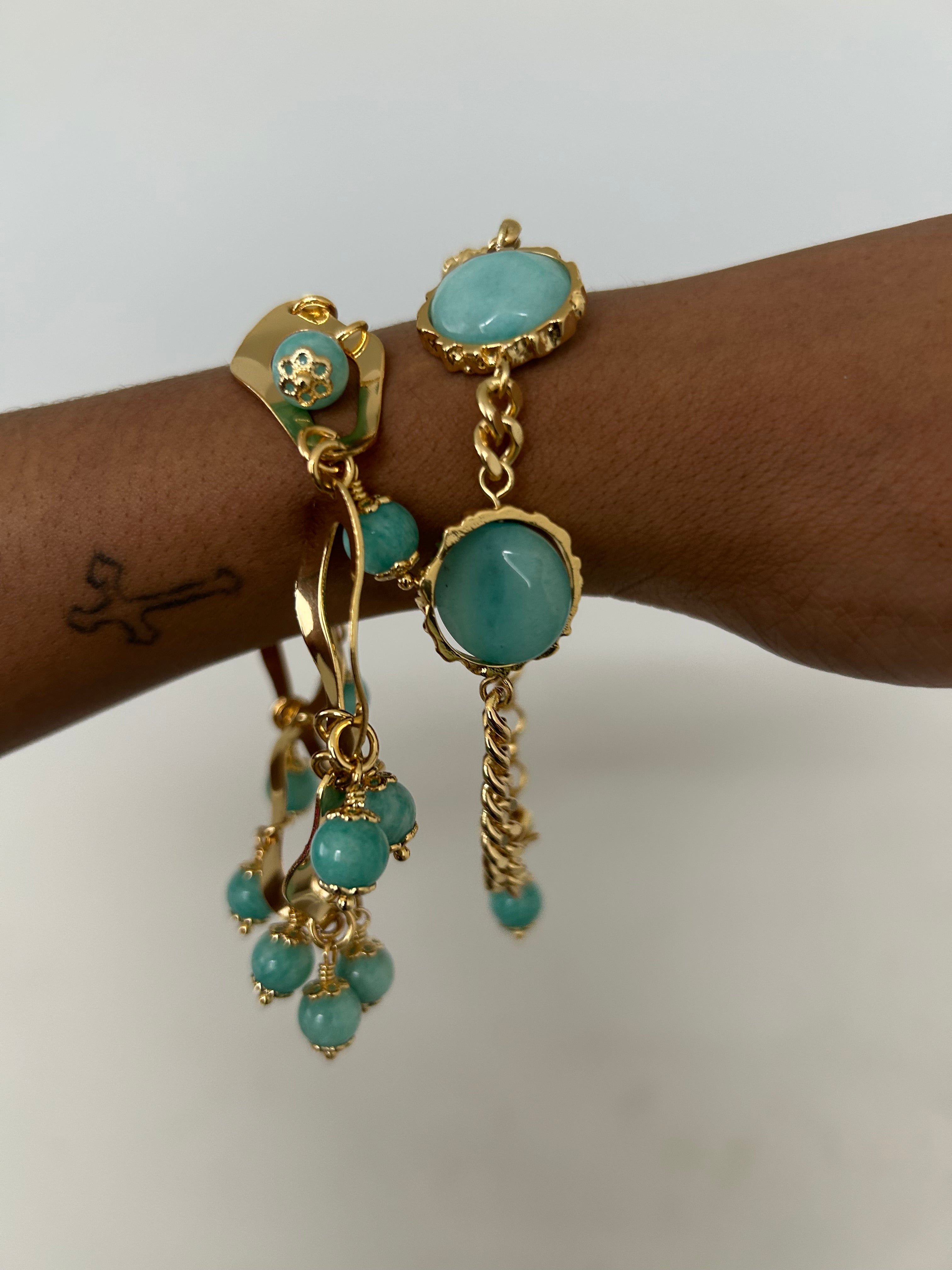 Teal curb bracelet